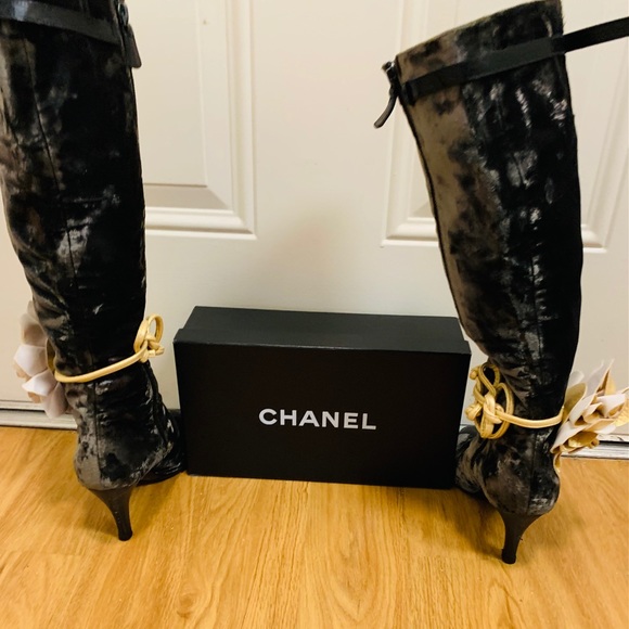 💯 Chanel velvet boots - Picture 3 of 6